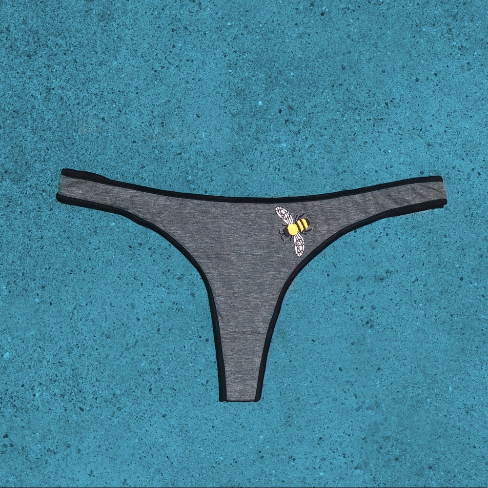 “Busy Bee” Cotton Thong - Picture 1 of 3